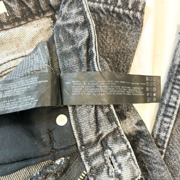 Zara 90s Mom Fit Jeans Women’s Size 4 High Rise Tapered Leg Black Wash Denim - Picture 4 of 7